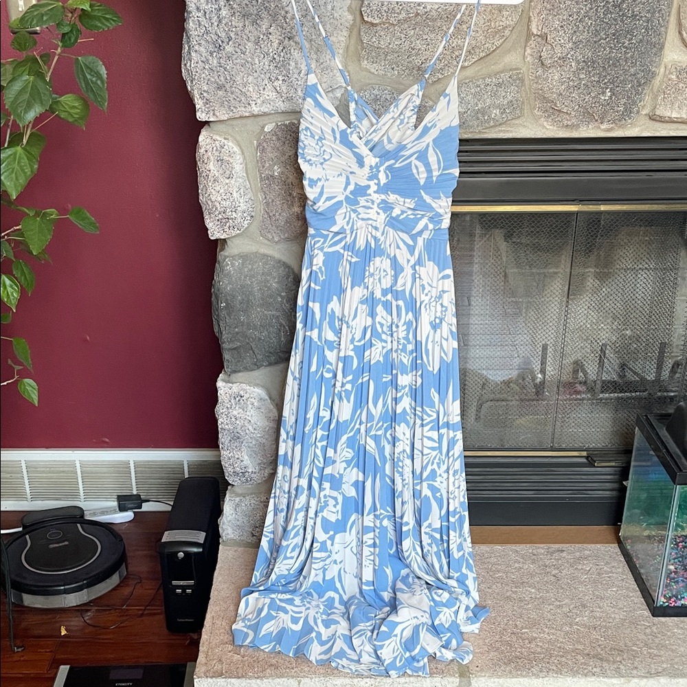Astr Light Blue and White Floral Maxi Dress